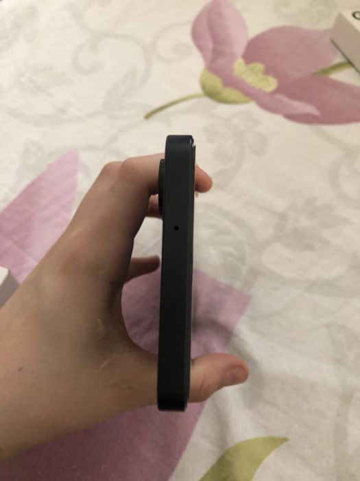 Продам телефон А07