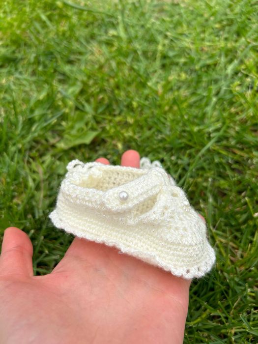 Set rochita si pantofi fetita crosetate, 6-9 luni, calitate excelenta