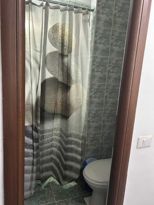 Inchiriez Garsoniera