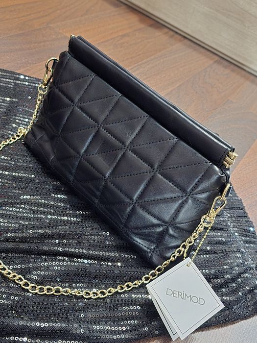 Сумочка-клатч чёрная