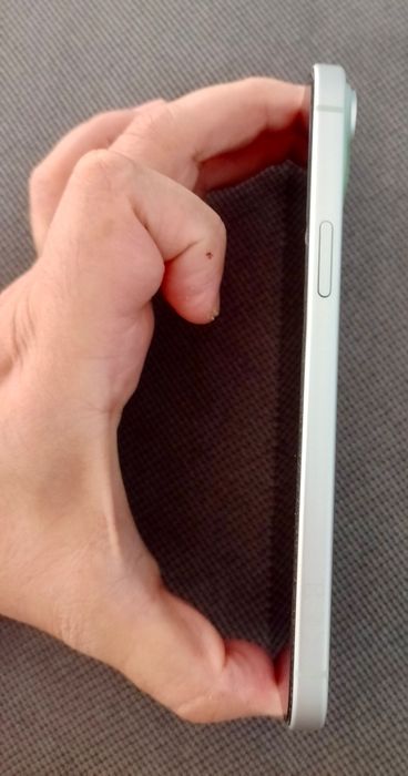 iPhone 15 plus 128gb като нов!