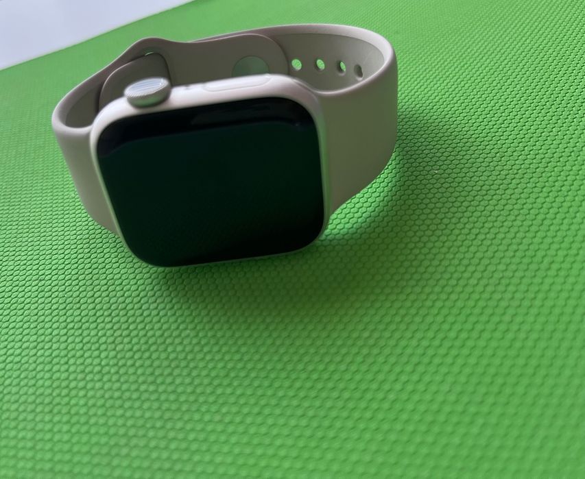 Apple Watch series 8( часы Apple)