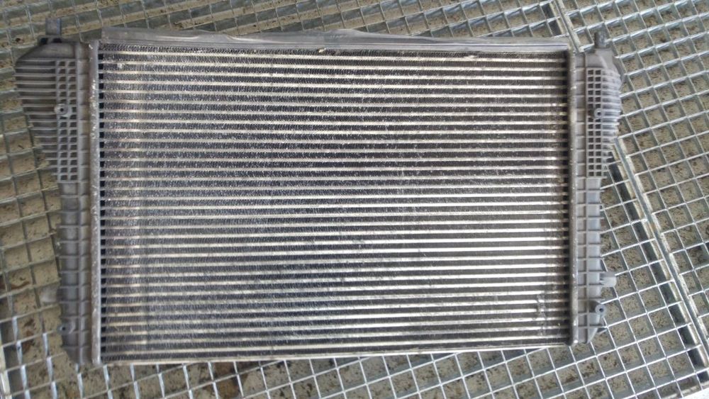 Intercooler vw caddy 3 1.9 tdi 1k0145803e