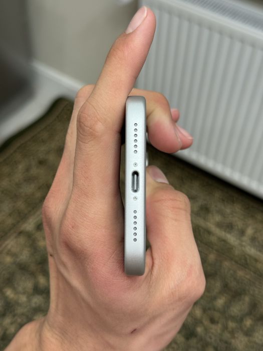 iPhone 17 Pro Max Silver 1 TB yengi 3sikl