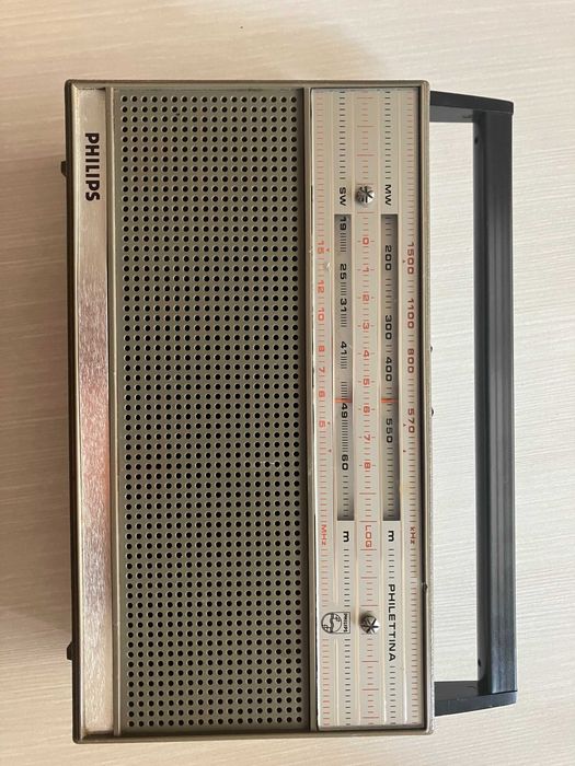 Старо радио "Philips"