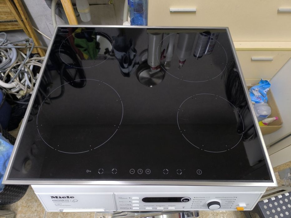 Индукционен плот Amica KMI 13314 E