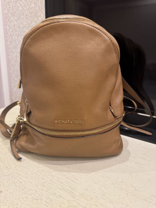 Продам рюкзак оригинал