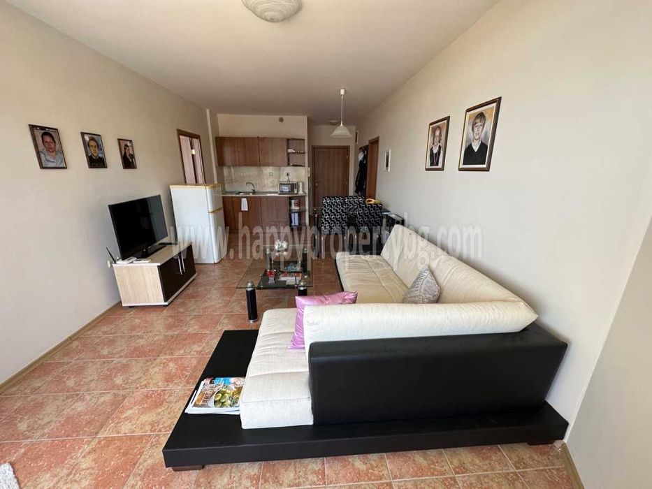 Продава се Тристаен апартамент в Ахелой - 99 кв.м за 898 €/кв.м - Снимка #2