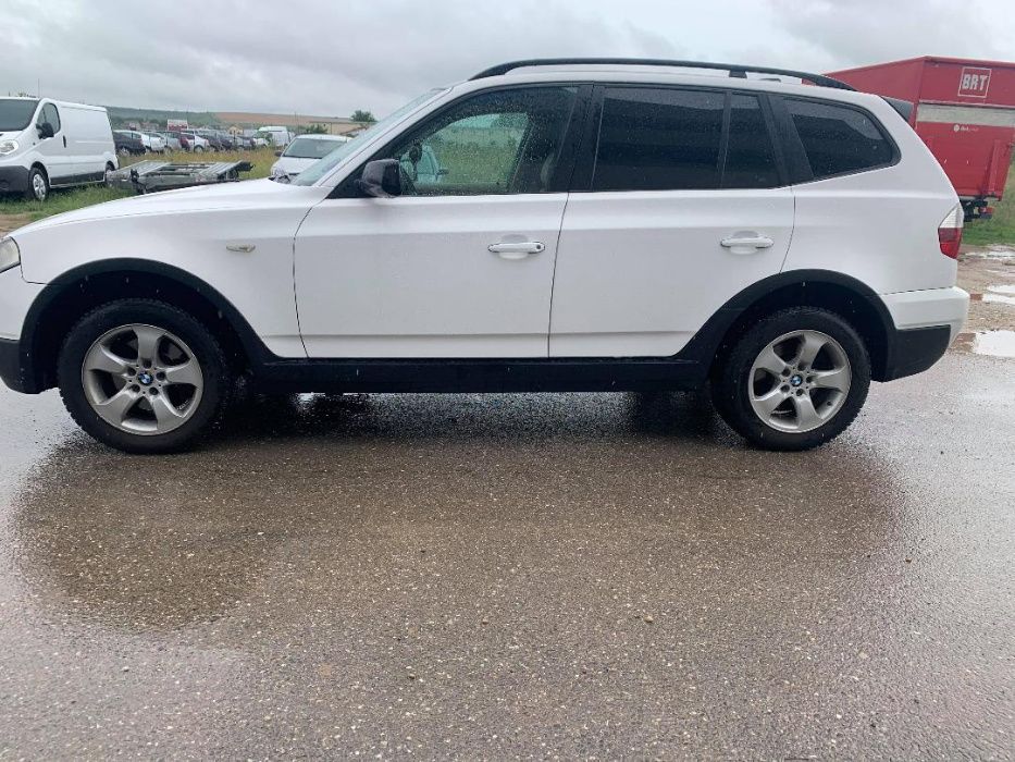 Dezmembrez piese BMW X3 E83 2008 177cp