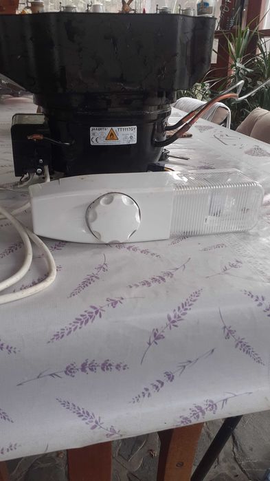 Vind motor/compresor 220 v frigider Indesit