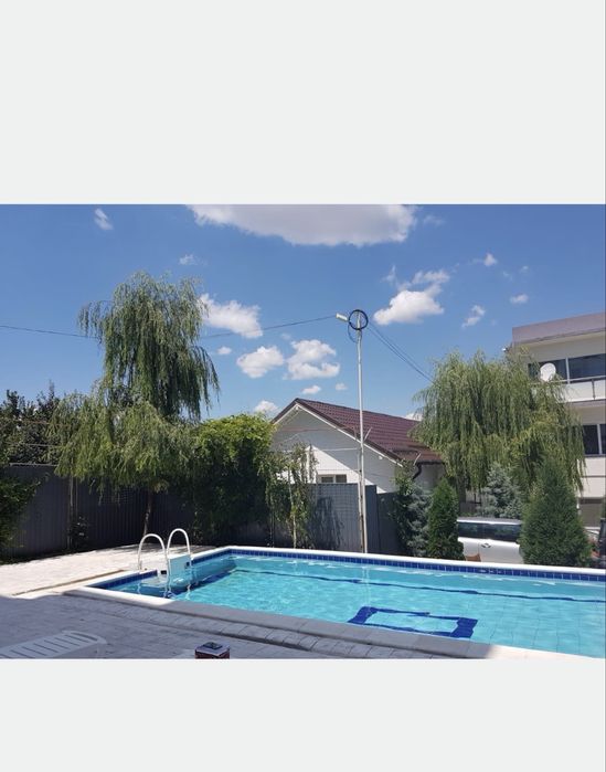 Închiriez apartament 3 camere