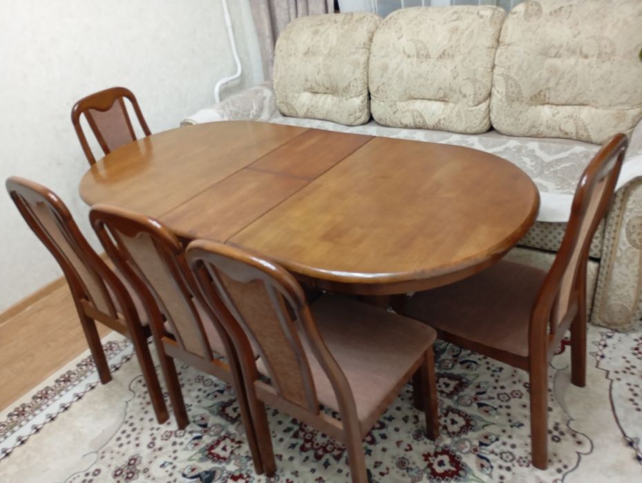 Продам стол и стулья Малайзия