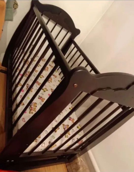 Манеж детский, кроватка, колыбелька