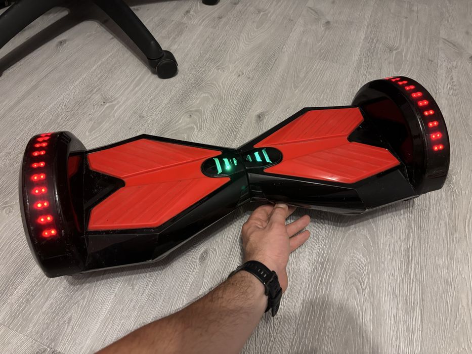 HoverBoard M-8 cu Defect / Model mare, pana la 120kg + Bluetooth