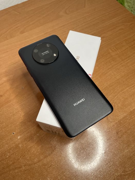 Huawei Nova Y90.