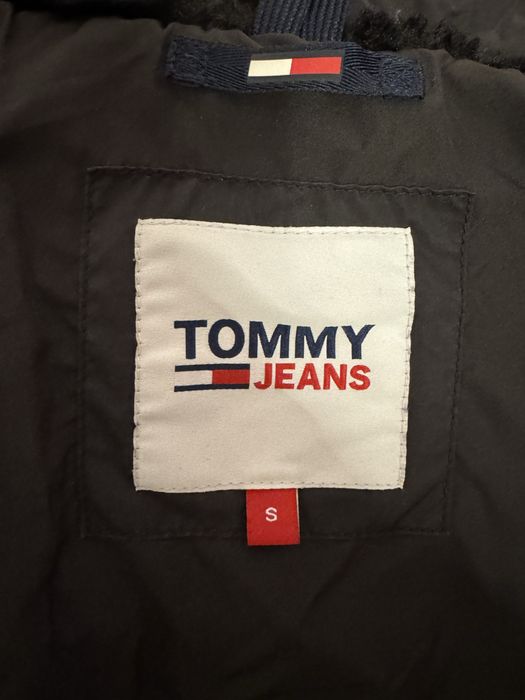 КАТО НОВО Зимно яке Tommy Jeans размер S