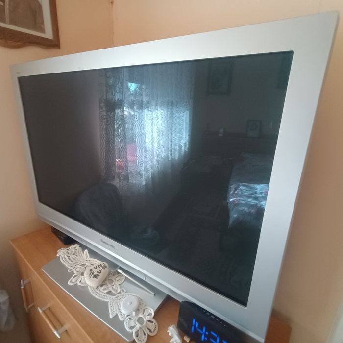 Tv Panasonic 105 cm