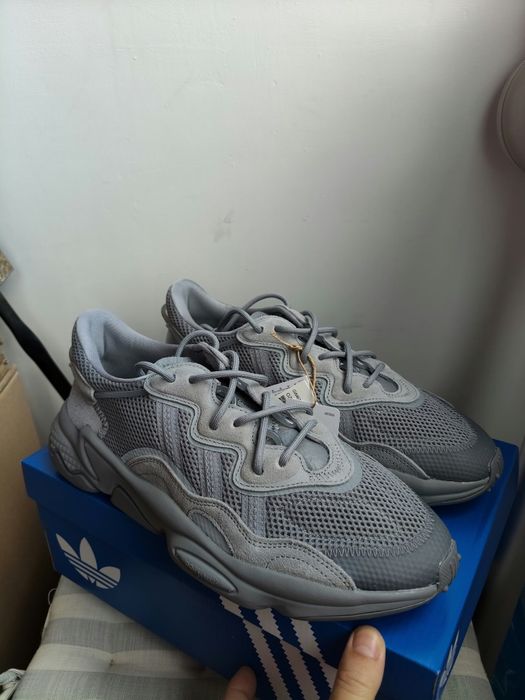 Adidas Ozweego sneakers culoare gri închis mărimea 43 1/3 noi originali