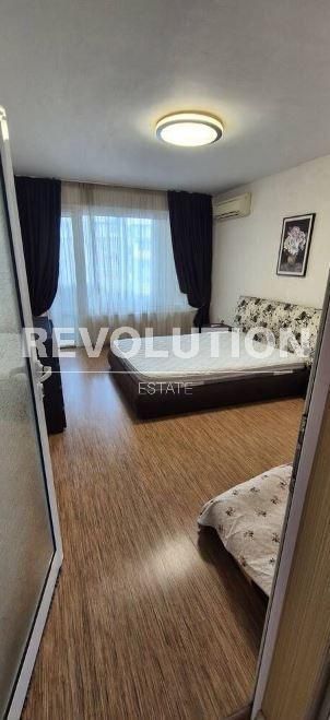 Тристаен апартамент  в гр.Варна, Трошево!