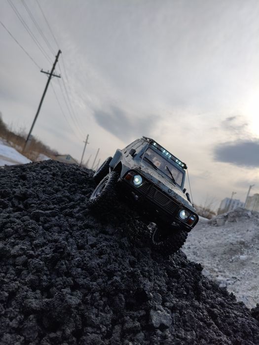 Радиоуправляемая модель Патрол 1/10