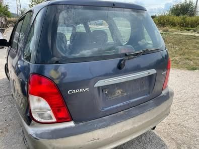 KIA CARENS 1.8 бензин 2001г  НА ЧАСТИ !