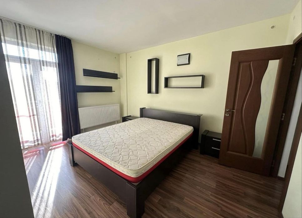 Inchiriez ap cu 3 camere