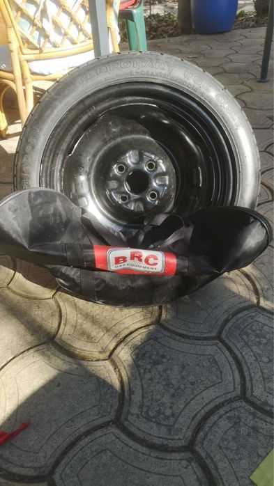 Гуми Континентал 215/60/16 Резервна гума от Тойота