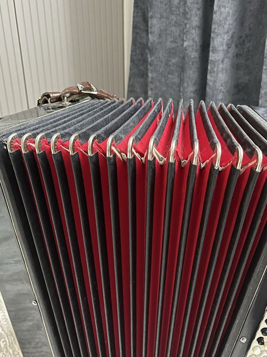 Баян состояние хорошее