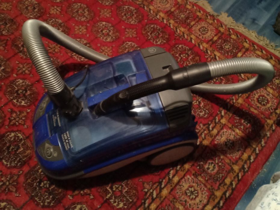 Продаю пылесос Томас