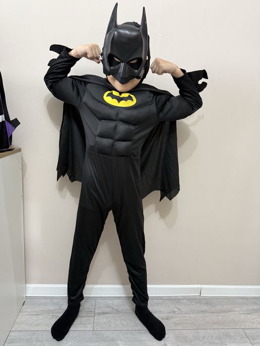 Продам костюм Бэтмана