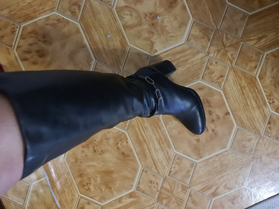 Продам сапоги Basconi