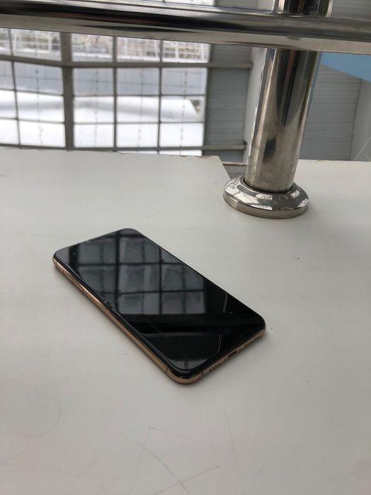 IPhone Xs max 64gb