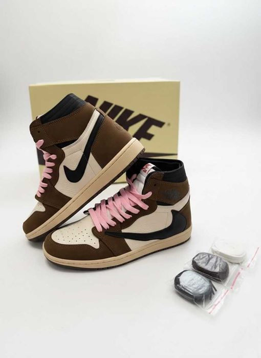 Jordan 1 High Travis Scott 36-40