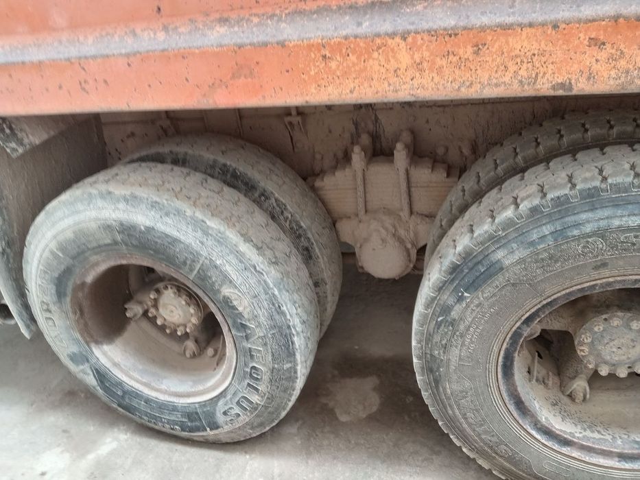 Kamaz samosval Gaz 5511