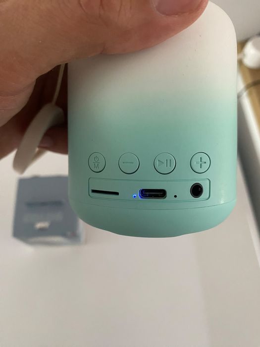Boxa bluetooth cu radio