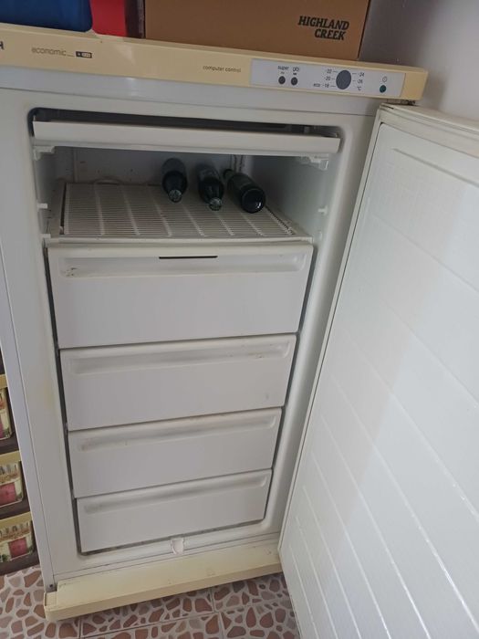 Electrocasnice , frigider congelator