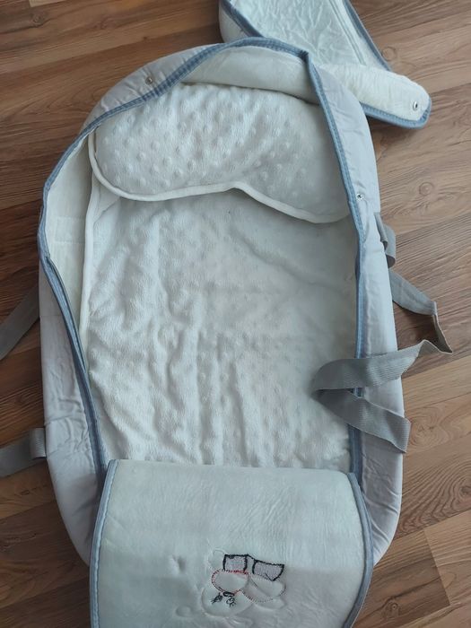 Порт бебе и чанта