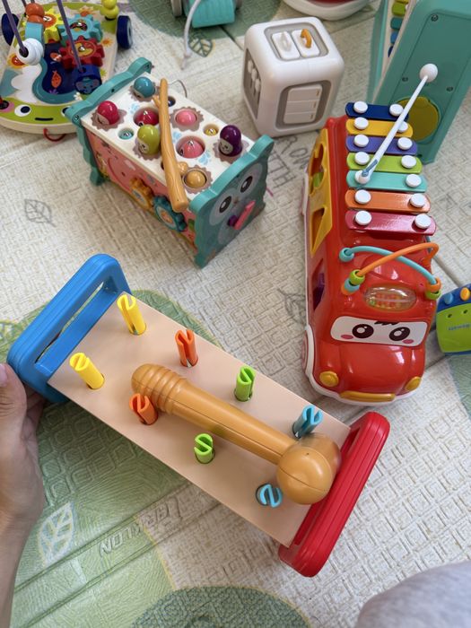 Развивающие игрушки