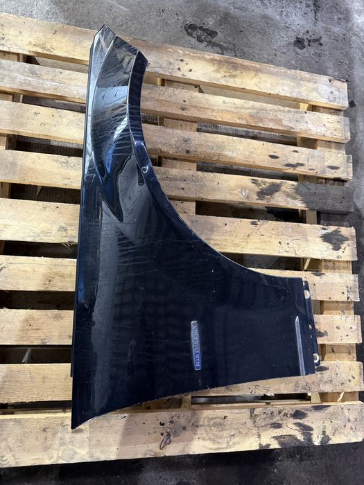 Десен калник за mercedes w204 C klass