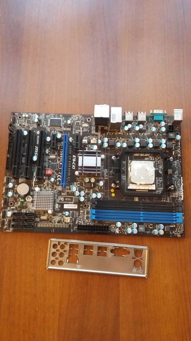 продам материнские платы