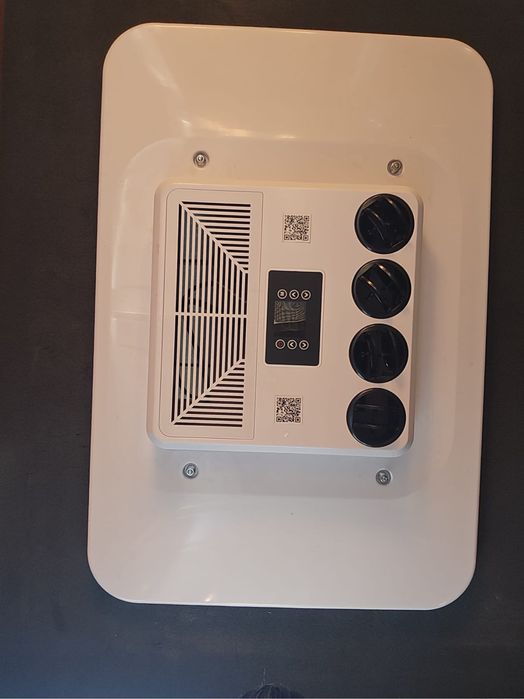 Mercedes Vito dric funerar frigorific,an 2009