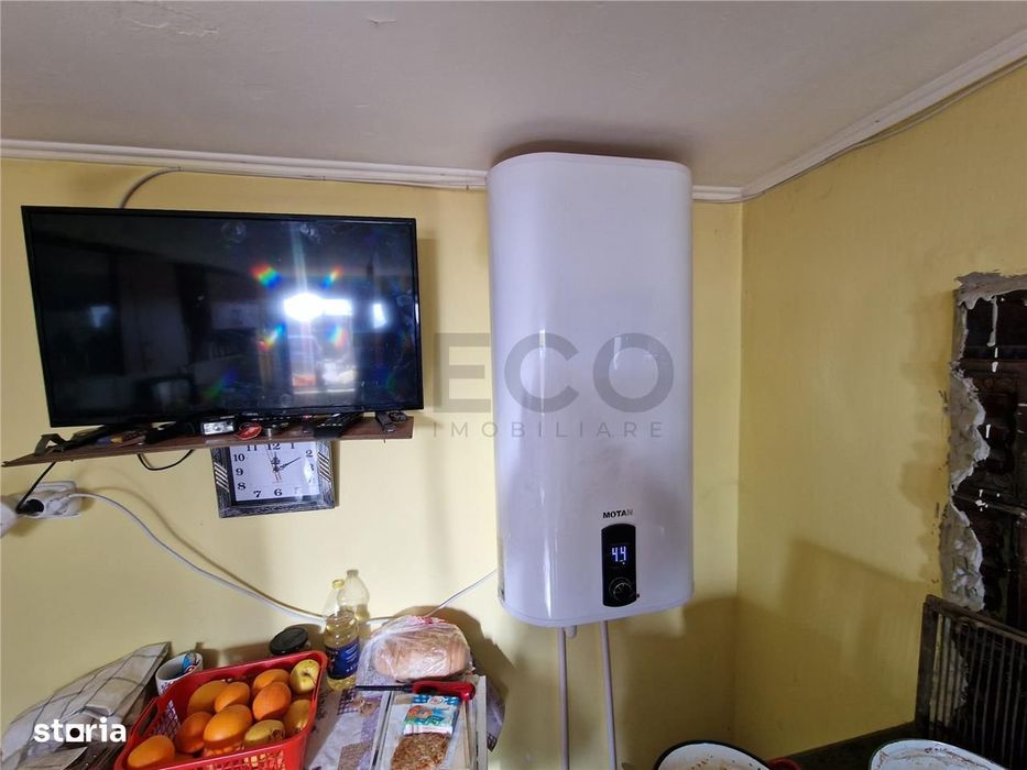 Teren mare cu 2 case in Sabolciu, com. Sacadat