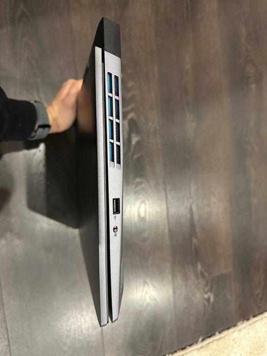 Lenovo LOQ 15APH8  Ryzen 7 7840HS | RTX 4050 6GB | 16GB DDR5 | 1TB SSD