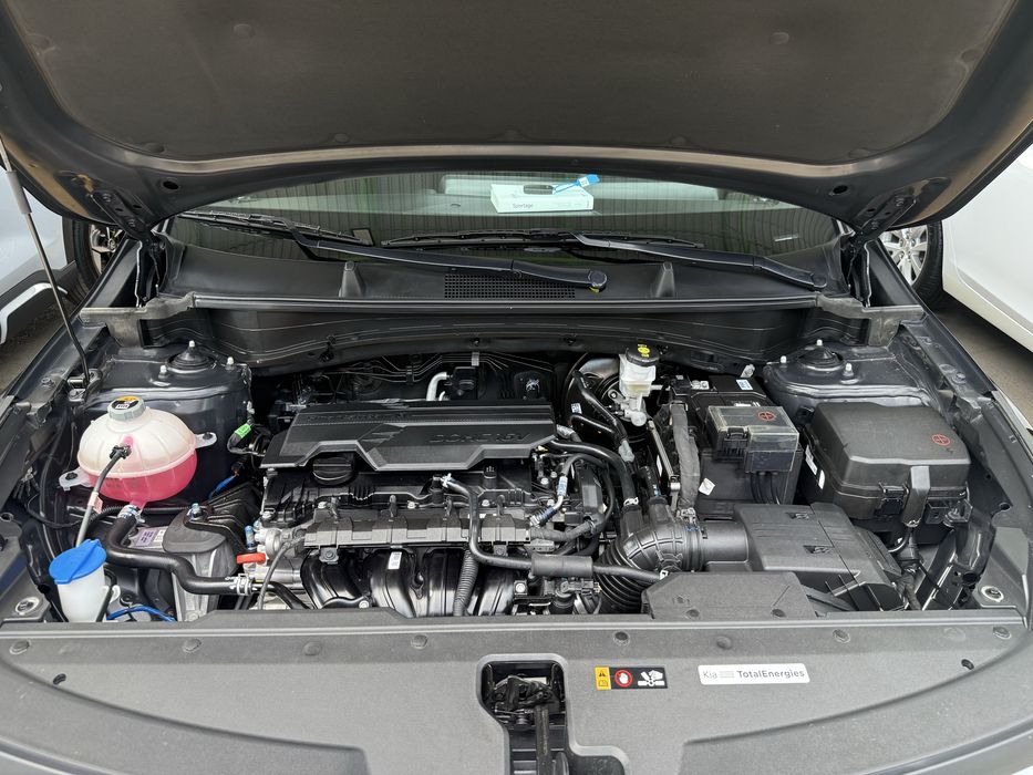 Kia Sportech srochna sotiladi