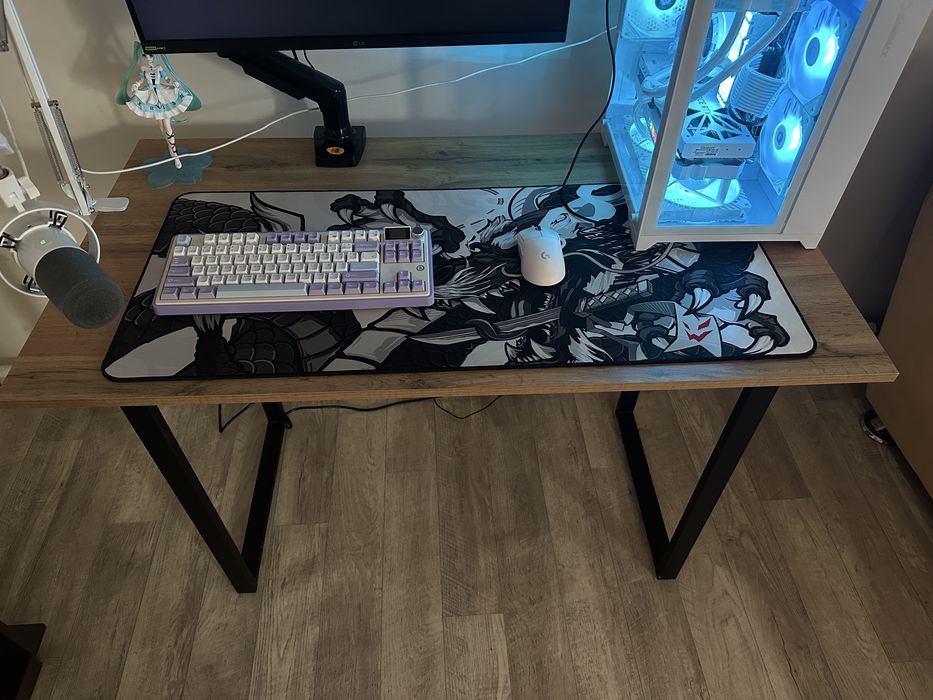 Продам стол в отличном состоянии