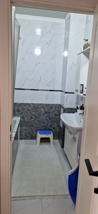 Продам  трёхкомнатную квартиру