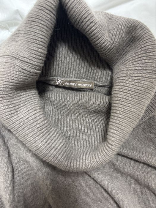 Пуловер от кашмир и вълна