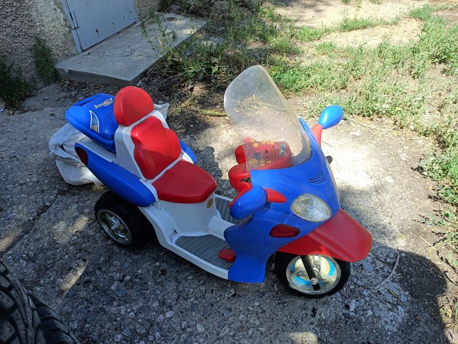 Продается детский электромотоцикл