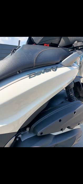 Scuter Piaggio Beverly 350 ST  ABS-ASR