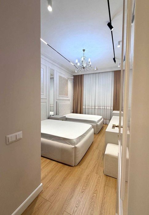 4х комнатная ЖК Дархан 4/6/8  Люкс Ремонт